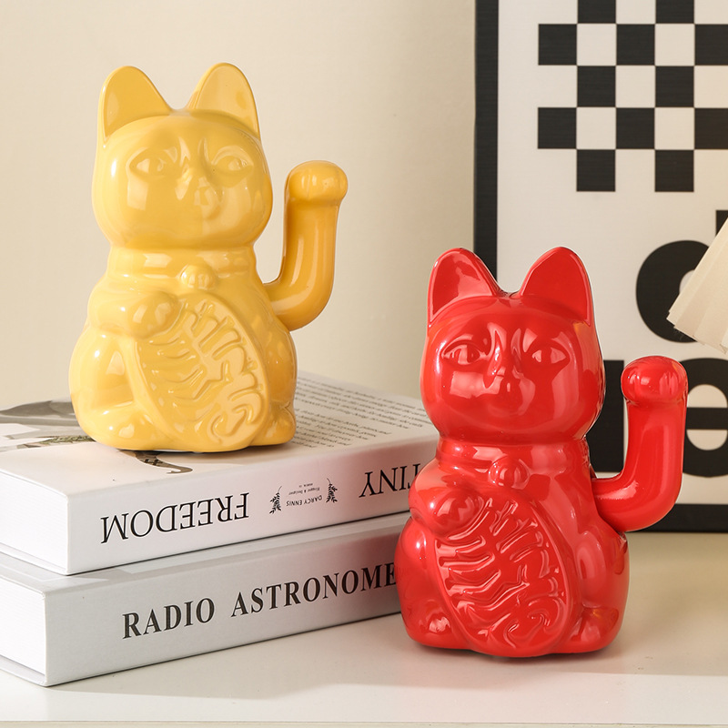 Ceramic Wealth Attracting Cat  - Work Office Furniture recension och pris